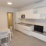 Melograno Apartman *